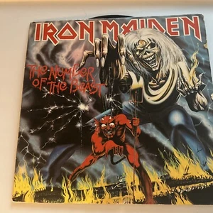 IRON MAIDEN THE NUMBER OF THE BEAST RECORD ALBUM ORIGINAL EXCELLENT CONDITION! - Foto 1 di 5