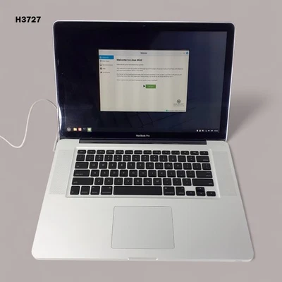 Apple MacBook Pro A1286 15.6" Core 2 Duo 4GB RAM 320GB HDD NVIDIA Linux Mint 22 - Image 1 of 4