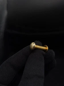 Mekugi decorativo tipo giapponese Kiku Mon per wakziashi e tanto Y027 - Foto 1 di 5