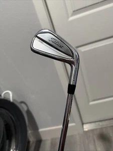 Titleist T200 3 Iron xstiff Shaft GREAT CONDITION - Picture 1 of 6