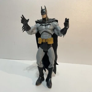 Figura de acción Batman Deluxe Bat Signal Batman - DC Mattel 2004 - Imagen 1 de 5
