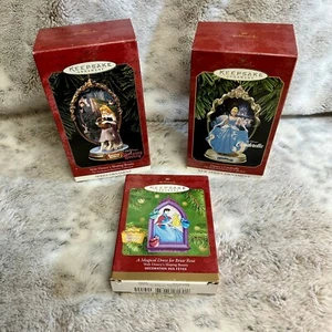 Hallmark Keepsake Ornaments Walt Disney La Bella Addormentata Cenerentola - Lotto di 3 - Foto 1 di 8