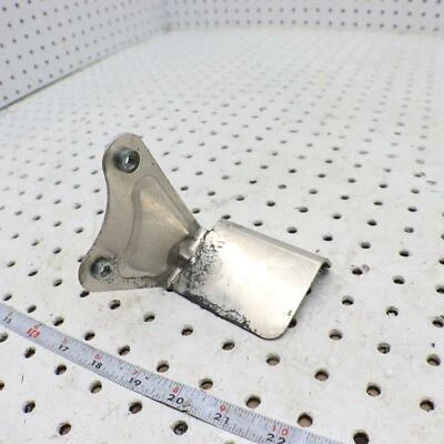 2006 POLARIS SWITCHBACK OIL TANK BOTTLE BRACKET MOUNT  1015745 Foto 1 de 4