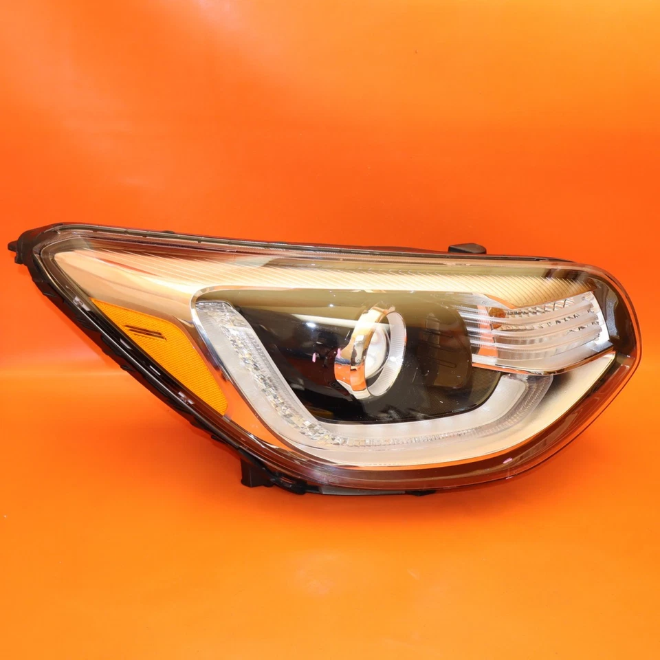 Farol KIA SOUL PASSAGEIRO DIREITO 2017 2018 2019 92102B2650 XENÔNIO HID FABRICANTE DE EQUIPAMENTO ORIGINAL - Imagem 1 de 4