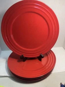 4–Rachael Ray DOUBLE RIDGE Red H023   11 Inch Dinner Plates. 2705 - Picture 1 of 8