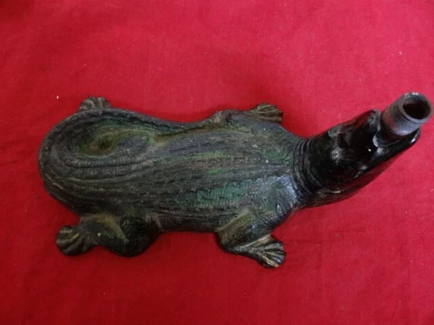 Very Fine Antique Cast Iron Original Paint Alligator Figural Lawn Sprinkler Cover