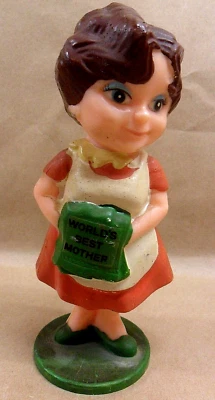 TOPPER DE PASTEL DE COLECCIÓN 1971 - LA MEJOR MADRE DEL MUNDO - POR BAYAS #348 HECHO EN HONG KONG Foto 1 de 4