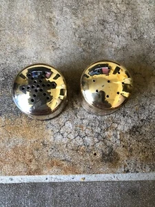 Vintage Silver Plate Salt and Pepper Shakers - Bild 1 von 5