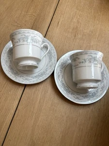 Crown Ming Floral Tea Cups & Saucers X 2 - Picture 1 of 3