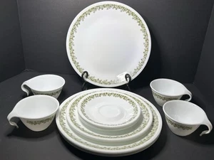VTG Corelle Spring Blossom Green 6 Dinner, 2 Salad, 4 Cups/Saucers 16 Pc Set - Picture 1 of 7