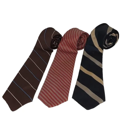 Corbatas de cuello ajustadas estilo a rayas para hombre rojas blancas marrones lote de 3 corbatas ajustadas Foto 1 de 4