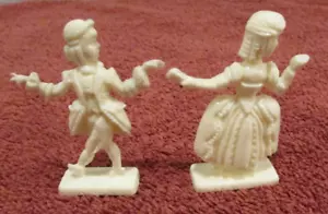 Set of 2 VTG England English Van Brode Co. Hard Plastic Molded Figures 2" Tall - Picture 1 of 1