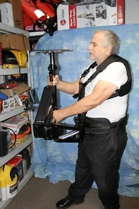 Hollywood Lite/Varizoom Running Rig Video Stabilizer Full Kit - Picture 1 of 6