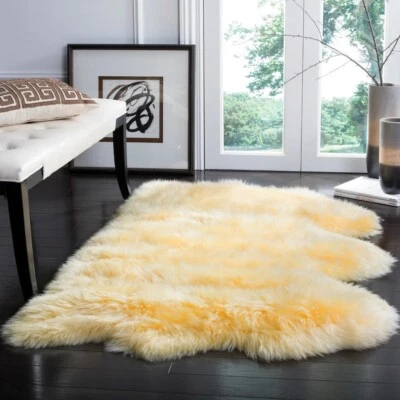 NWT Champagne Yellow SAFAVIEH Handmade Natural Sheepskin Rug 3' x 5' MSRP $480 - Image 1 of 3