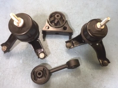 Hydraulic Motor & Trans Mount Set 4PCS for 2004-2007 Toyota Highlander 2.4L 2WD - Image 1 of 4