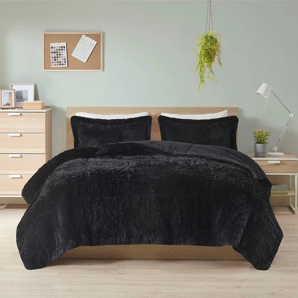 King/CAL King Black Soft Sherpa Faux Fur 3-Piece Comforter Set with Pillow Shams - Image 1 of 3