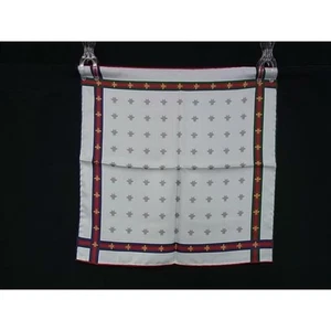 GUCCI Silk 100% Bee Pocket Square Scarf White 42.5cm Unused FM3089 - Picture 1 of 6