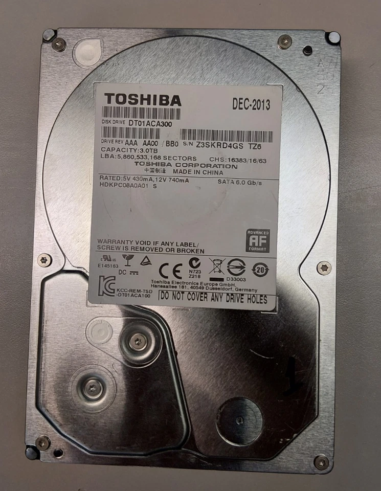 3TB HDD TOSHIBA DT01ACA300 3TB 7200 RPM 64MB Cache SATA 6.0Gb/s 3.5 - Image 1 of 3