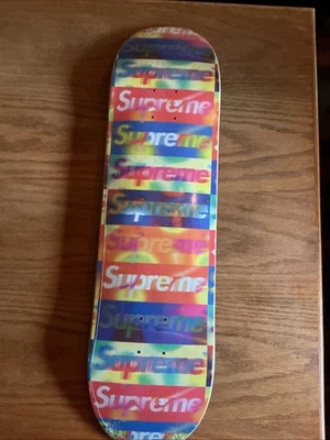 🔥 Tabla de skate Supreme Distorted Box Logo - SS20 nueva 🔥 Foto 1 de 4