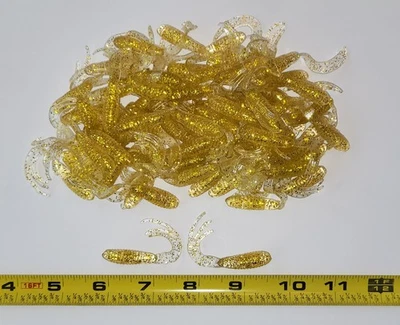 Paquete de 100 larvas de cola triple punta dorada brillante color 2 pulgadas Foto 1 de 2