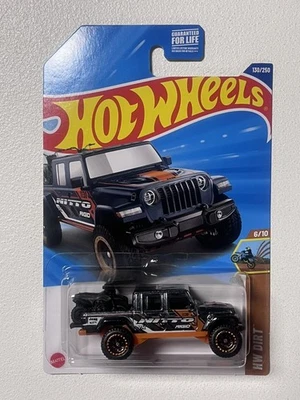 Hot Wheels 2025 Super Treasure Hunt STH 20' Jeep Gladiator Case F with Protector - Image 1 of 4