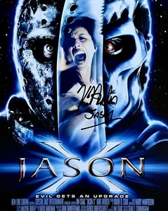 FOTO 8X10 FIRMATA AUTOGRAFATA KANE HODDER - VENERDI' 13 JASON - Foto 1 di 1