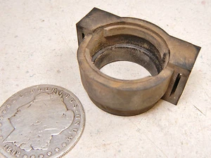 87 YAMAHA CHAMP YFM100 STARTER SOLENOID SWITCH RUBBER HOLDER - Foto 1 di 7