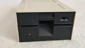 Apple A2M0003 Vintage Disk II 5,25" floppy drive esterno con cavo. - Foto 1 di 6