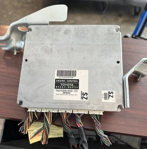 Unidad de módulo de control del motor Toyota Solara 2006 2007 2008 3,3 L Ecm 89661-06F71 - Imagen 1 de 3