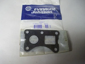 NEW OEM OMC JOHNSON EVINRUDE WATER PASSAGE GASKET 911733 - Foto 1 di 1