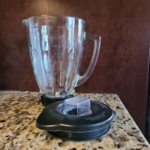 Oster Blender 6-Cup Glass Jar, Lid, Blades, Black and clear. 