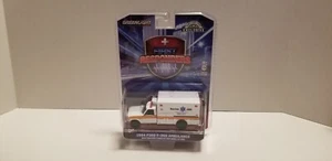 Greenlight"GREEN MACHINE" FIRST RESPONDERS 1994 FORD F-350 AMBULANCE BOSTON EMS - Picture 1 of 12