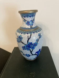 Vintage Japenese Cloisonne Enamel Vase with Blue FLoral design - Picture 1 of 11