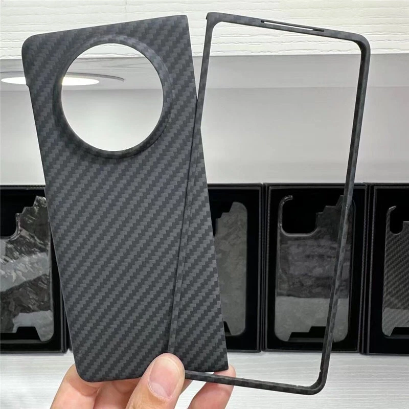 Genuine Carbon Fiber Aramid Slim Case for Huawei Mate X3 Matte Armor Hard Cover - Image 1 of 4