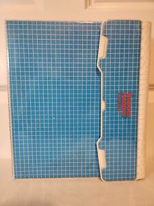 1980's Trapper Keeper Notebook 3 Ring Binder Blue & White Grid Pattern 2 folders