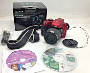 Fuji Film Digital Camera FinePix S9450W 50x 16MP Tested strap Original Box Red - Picture 1 of 9