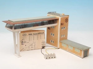 KIBRI 9480 grande impianto equestre New-Ulm + piano di costruzione -- modellismo ferroviario case - Foto 1 di 13