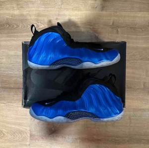 Taglia 11 - Nike Air Foamposite One 2024 Royal - Foto 1 di 5