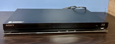Sony BDP-S570 3D Blu-Ray/CD Player, HDMI, No Remote, WORKS - Image 1 of 4