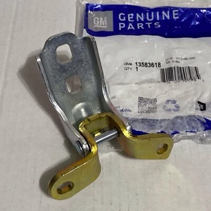 1x OEM Front Door Upper Hinge LH or RH 18-23 Acadia Traverse Equinox Blazer - Picture 1 of 3