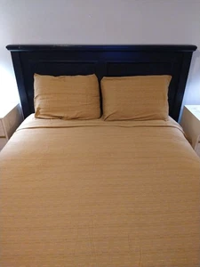 EUC queen CROSCILL HOME dk beige w/stitch print KING FLAT SHEET & 2 KING CASES - Picture 1 of 15