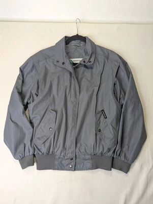 Chaqueta De Colección Solo Miembros Para Hombre Talla 9/10 Gris Cremallera Completa Peso Ligero  Foto 1 de 4