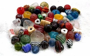 THREE POUNDS ASSORTED COLOR  7/10 - 1 7/10 INCH LARGE GLASSBEADS BELOW COST DD#9 - Picture 1 of 3