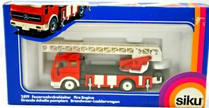 SIKU 2819 MERCEDES-BENZ FIRE ENGINE w/ 360* ROTATION EXTENSION LADDER MIB - Picture 1 of 12