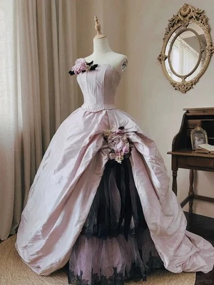 Elegante vestido de novia rosa pálido personalizado victoriano clásico apliques línea A Foto 1 de 4