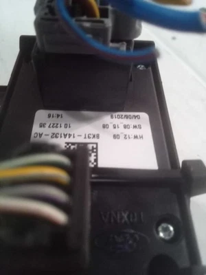 Interruptor de puerta delantera del conductor maestro de ventana del conductor se adapta a 16-20 TRANSIT 150 524556 Foto 1 de 4