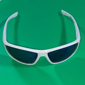 Gafas de sol deportivas con montura blanca estilo protector de lentes azules - Imagen 1 de 5