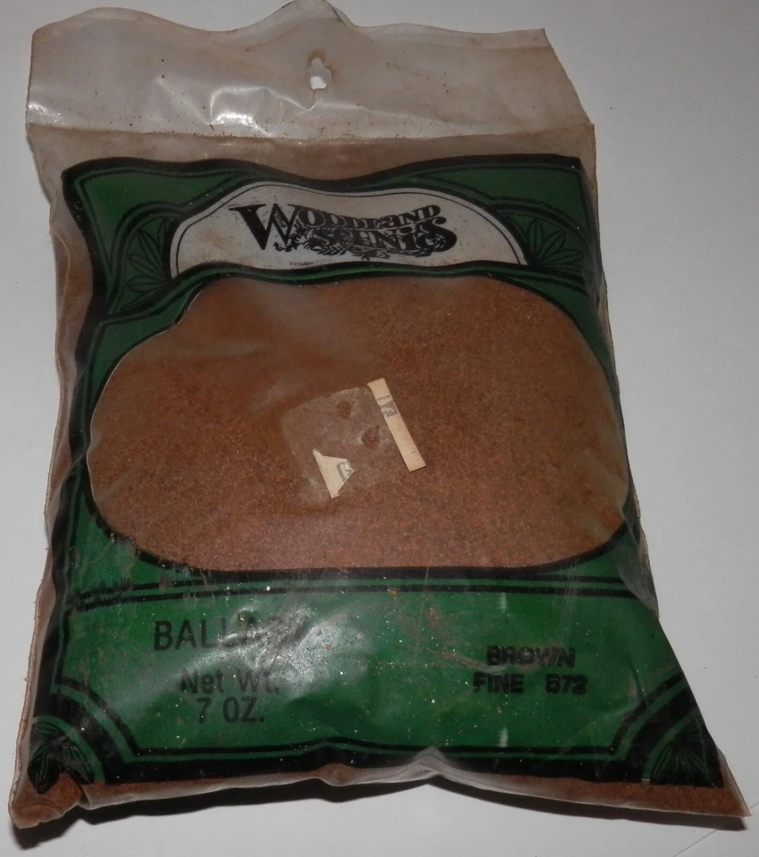 Woodland Scenics ALL SCALES Ballast- Fine Brown #B72 NOS - Image 1 of 1