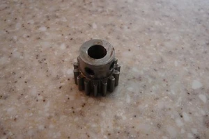15 Tooth 5/16 inch bore Spur gear, Pinion gear - Picture 1 of 2