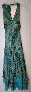Langes elegantes grünes geblümtes Kleid Stretch Neckholder V-Ausschnitt Größe 6 Tall - Bild 1 von 3
